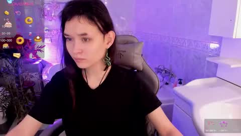 _emily__strike_ online show from 18, 12, 2025