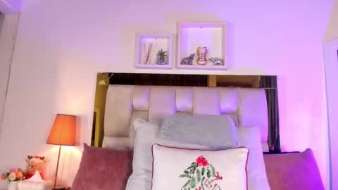 Isabella online show from 16, 1, 2026