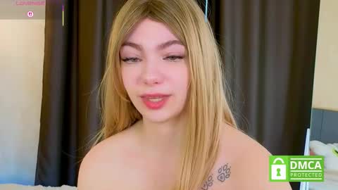 Snapshot of _emilyzortea_ chatting on 19, 10, 2025 Emily online show from 19, 10, 2025