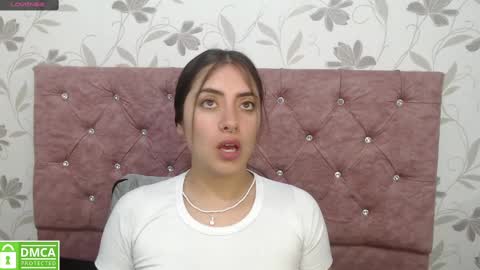 Snapshot of _emma_diamond_ chatting on 18, 2, 2025 Emma online show from 18, 2, 2025