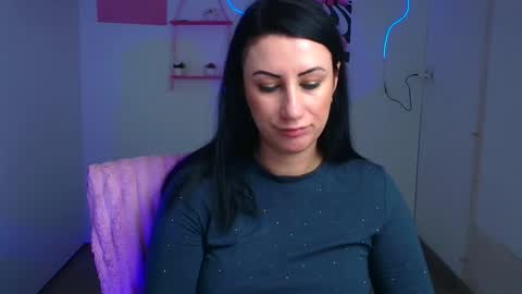 Emma online show from 20, 12, 2025