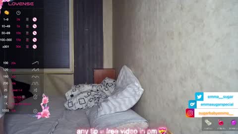 Emma Sugar online show from 4, 3, 2025