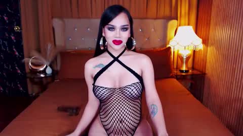 Snapshot of _empressvalerie_ chatting on 20, 9, 2025 _empressvalerie_ online show from 20, 9, 2025