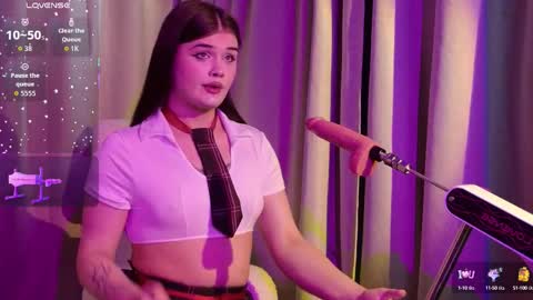 Snapshot of _evalane chatting on 6, 10, 2025 Eva Lane online show from 6, 10, 2025