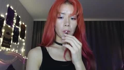 EveEva online show from 3, 1, 2025