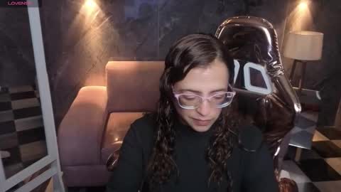  evoni  online show from 17, 12, 2025