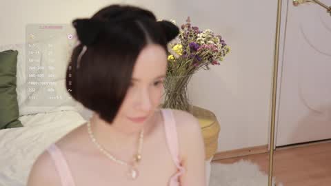 Essie  online show from 21, 12, 2024