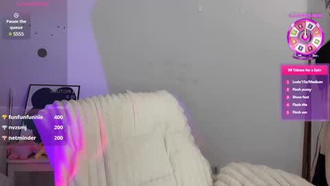 Snapshot of _flipped_ chatting on 22, 2, 2025 Flipped online show from 22, 2, 2025