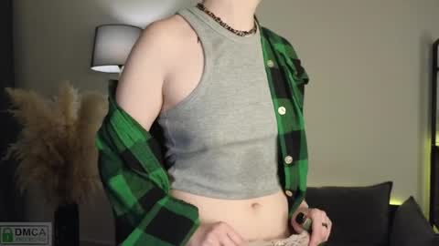 Snapshot of _freirene chatting on 10, 4, 2026 Iren online show from 10, 4, 2026