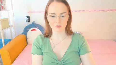 Snapshot of _gingermean_ chatting on 6, 2, 2025 GingerMean online show from 6, 2, 2025