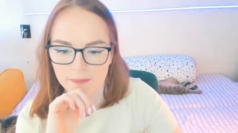 Snapshot of _gingermean_ chatting on 21, 2, 2025 GingerMean online show from 21, 2, 2025