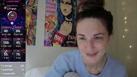 Goddess Aurora online show from 3, 12, 2025