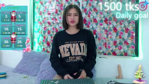 Gwen online show from 7, 1, 2025