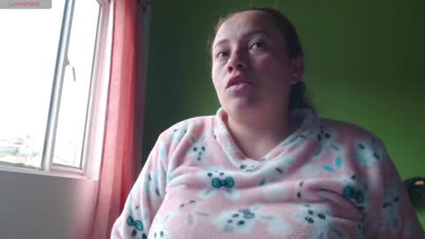 Snapshot of _honey1_ chatting on 18, 4, 2026 Honey online show from 18, 4, 2026