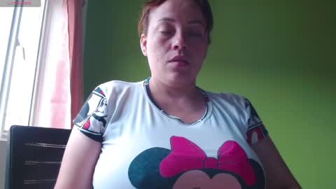 Snapshot of _honey1_ chatting on 24, 4, 2026 Honey online show from 24, 4, 2026