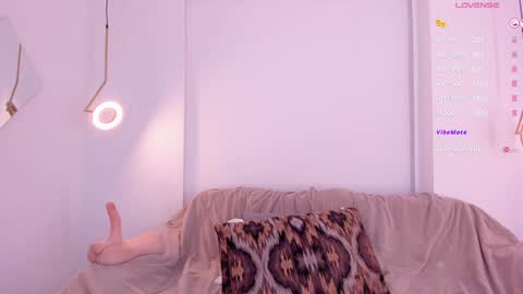 Snapshot of _huge_boobs_ebony chatting on 16, 1, 2025 Darlis online show from 16, 1, 2025