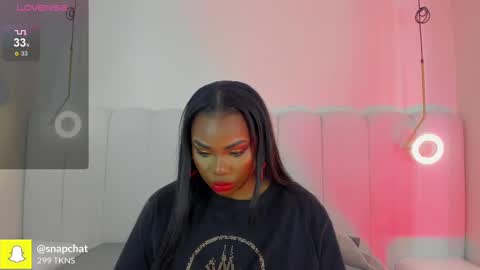 Snapshot of _huge_boobs_ebony chatting on 19, 9, 2025 Darlis online show from 19, 9, 2025