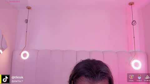 Snapshot of _huge_boobs_ebony chatting on 12, 1, 2026 Darlis online show from 12, 1, 2026