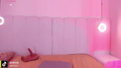 Snapshot of _huge_boobs_ebony chatting on 11, 2, 2026 Darlis online show from 11, 2, 2026