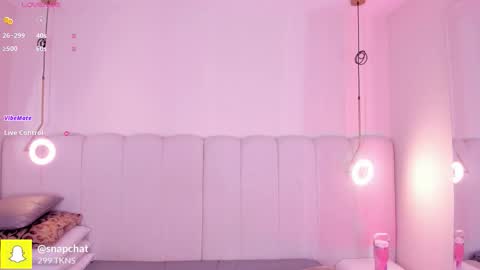 Snapshot of _huge_boobs_ebony chatting on 17, 2, 2026 Darlis online show from 17, 2, 2026