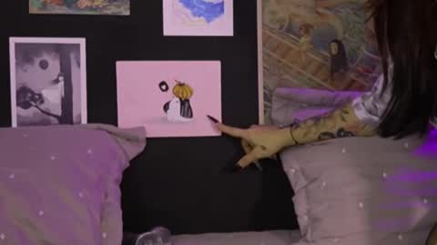 Irene    online show from 28, 11, 2025