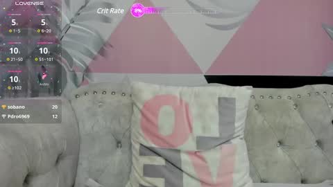 Snapshot of _iris_evans chatting on 7, 12, 2024 _iris_evans online show from 7, 12, 2024