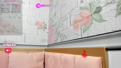 Snapshot of _iris_evans chatting on 14, 1, 2025 _iris_evans online show from 14, 1, 2025