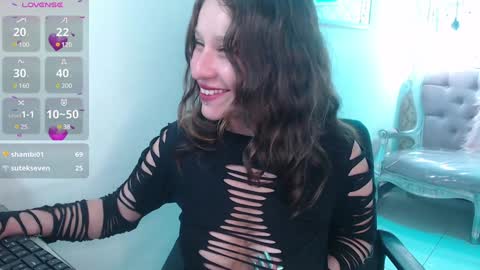 vivi online show from 8, 2, 2025