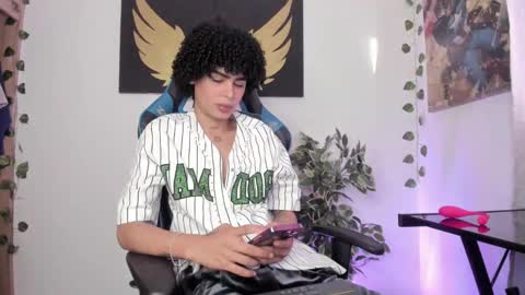 Snapshot of _jaay77 chatting on 4, 12, 2024 Jay online show from 4, 12, 2024