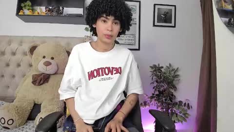 Snapshot of _jaay77 chatting on 14, 12, 2024 Jay online show from 14, 12, 2024
