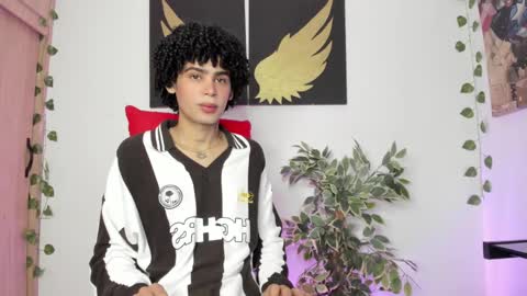Snapshot of _jaay77 chatting on 23, 12, 2024 Jay online show from 23, 12, 2024