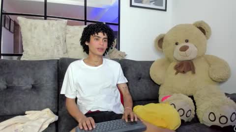 Snapshot of _jaay77 chatting on 15, 1, 2025 Jay online show from 15, 1, 2025