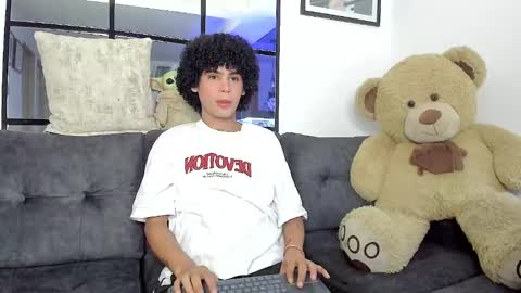 Snapshot of _jaay77 chatting on 19, 1, 2025 Jay online show from 19, 1, 2025