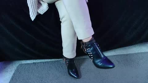 Miss Jade online show from 6, 3, 2026