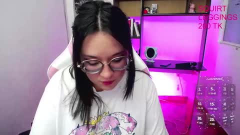 Snapshot of _jadee_p_ chatting on 26, 10, 2025 _jadee_p_ online show from 26, 10, 2025