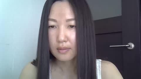 Snapshot of _jennyblue_ chatting on 14, 11, 2025 _jennyblue_ online show from 14, 11, 2025