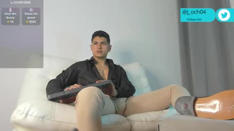 _juanes__ online show from 8, 3, 2025