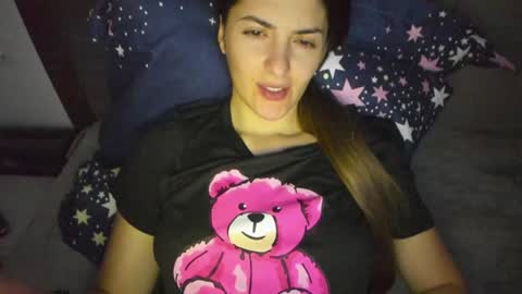 Snapshot of _just_a_simple_girl chatting on 4, 12, 2024 _just_a_simple_girl online show from 4, 12, 2024