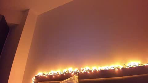 Snapshot of _just_a_simple_girl chatting on 10, 1, 2025 _just_a_simple_girl online show from 10, 1, 2025