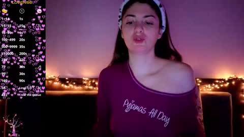 _just_a_simple_girl online show from 27, 2, 2026