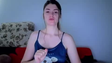 _just_a_simple_girl online show from 16, 6, 2026