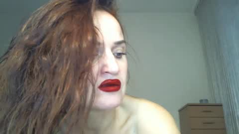 KAPELKA   online show from 30, 12, 2024