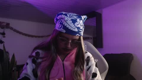 Snapshot of _kat_sweet chatting on 30, 4, 2026 Cata online show from 30, 4, 2026