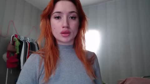 Snapshot of _katemiller_ chatting on 18, 12, 2024 katemiller online show from 18, 12, 2024