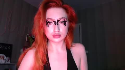 Snapshot of _katemiller_ chatting on 7, 1, 2025 katemiller online show from 7, 1, 2025