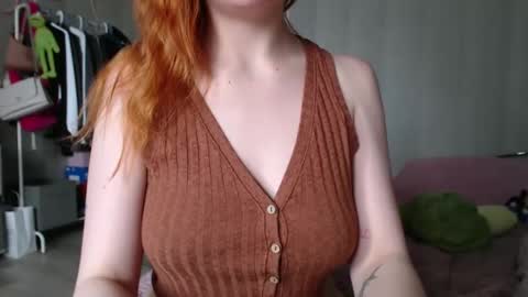 Snapshot of _katemiller_ chatting on 5, 3, 2025 katemiller online show from 5, 3, 2025