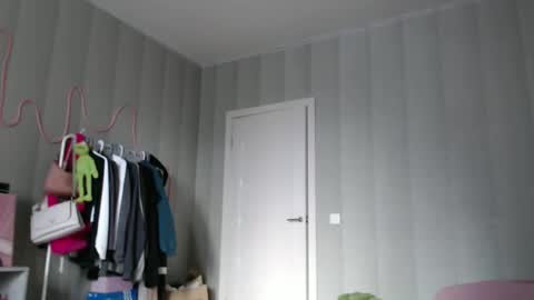 Snapshot of _katemiller_ chatting on 6, 3, 2025 katemiller online show from 6, 3, 2025