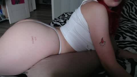 Snapshot of _katemiller_ chatting on 22, 6, 2026 katemiller online show from 22, 6, 2026