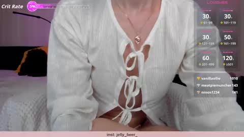 Snapshot of _kiki_pie chatting on 8, 11, 2025 Kiara 0100 - 0700 UTC almost every day online show from 8, 11, 2025