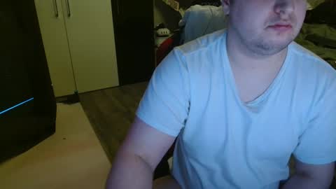 Snapshot of _kitsu_ chatting on 8, 3, 2026 _kitsu_ online show from 8, 3, 2026